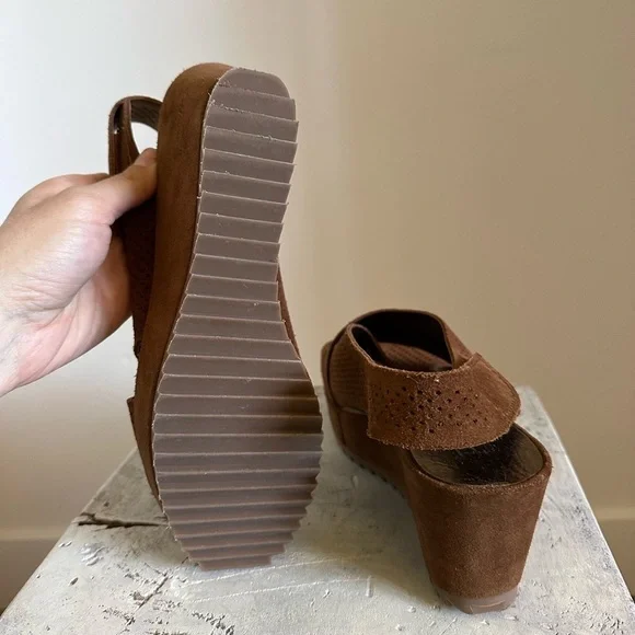 Pedro Garcia brown Natural Frigg Suede Crossover Wedge Sandals size 9/40 - Picture 6 of 7